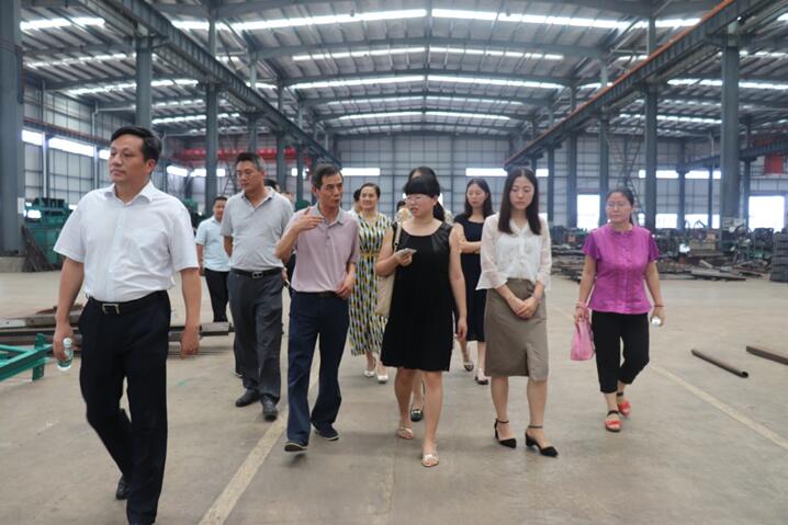 “湘軍故里，鋼鐵新城”我院助力婁底市開啟創(chuàng)新發(fā)展新篇章