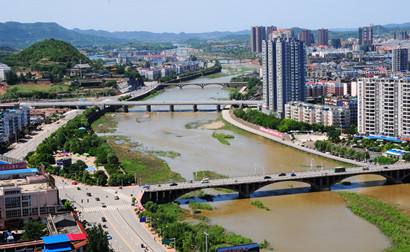 德陽(yáng)經(jīng)開(kāi)區(qū)：打造“千億產(chǎn)業(yè)、綠色園區(qū)、科技新城”